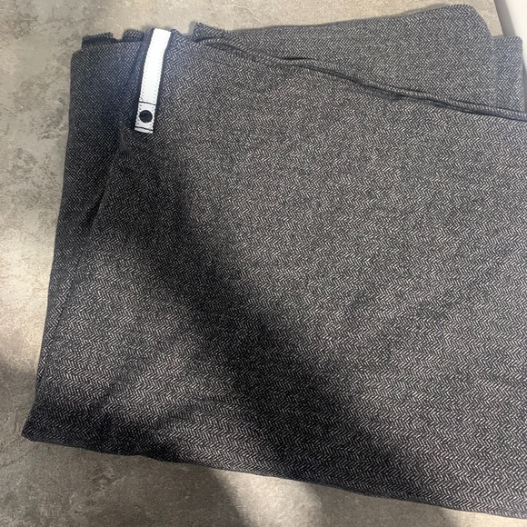 Lululemon Vinyasa Scarf - Picture 1 of 2